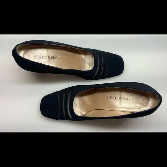 SESTO MEUCCI HEELS “ Made in Italy 🇮🇹 “Size 7.5 - Picture 2 of 5
